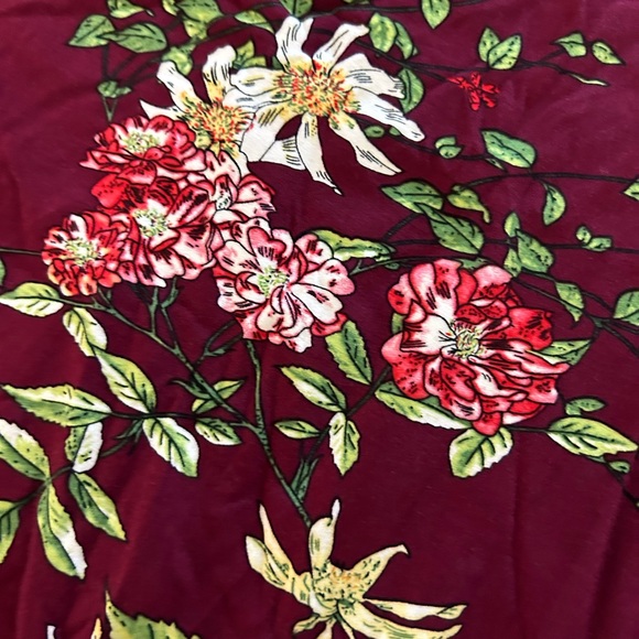 Women’s Burgundy Floral Dress Size Large - Picture 8 of 8